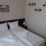 Guest house смокиня