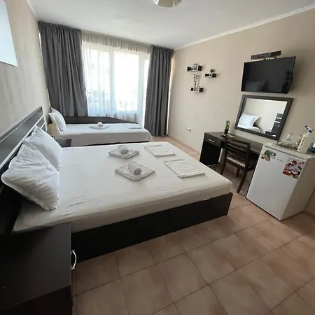 Guest house смокиня