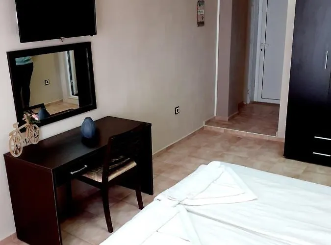 Guest house смокиня 3*