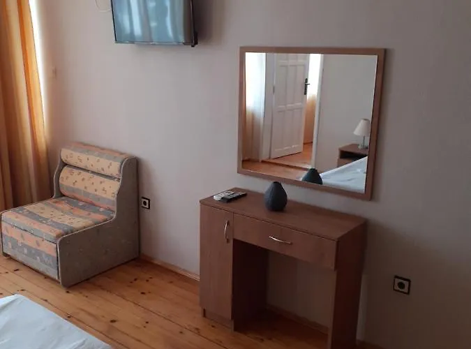 смокиня Guest house Obzor