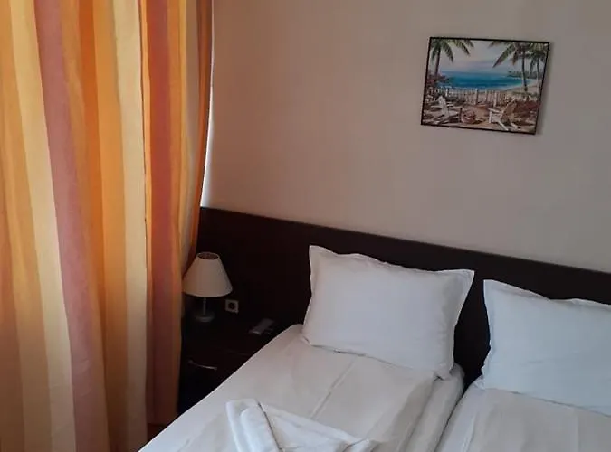 смокиня Guest house Obzor