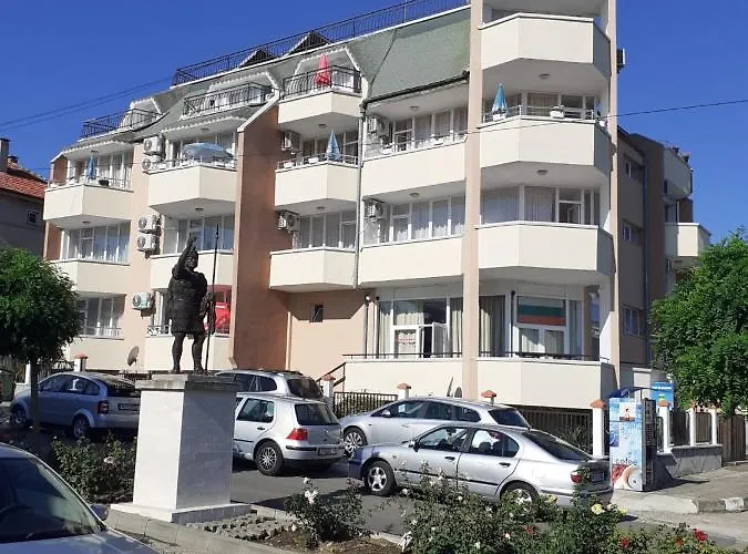 Guest house смокиня 3*