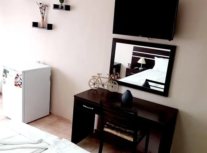 смокиня Guest house Obzor